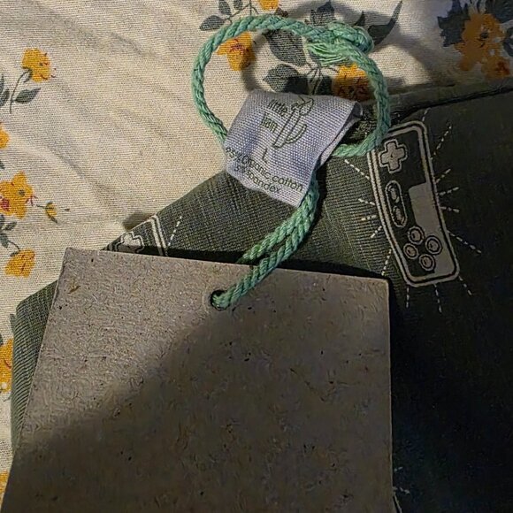 NWT Kate Quinn Little Liam Retro Game Beanie Size L - Picture 2 of 2